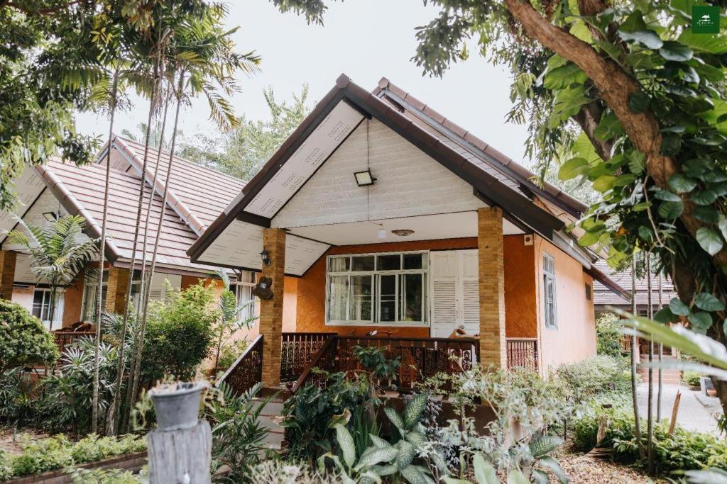 Pingview Villa Resort Tak Exterior photo